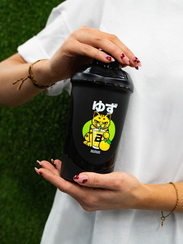 Limitált kiadású, gyűjthető shaker (yuzu) - 600 ml